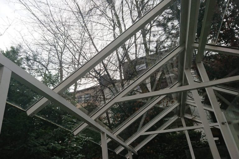 gereinigtes Glasdach Gereinigtes Glasterrassendach